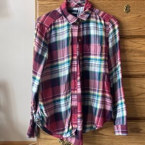 Women’s flannel shirt gently used